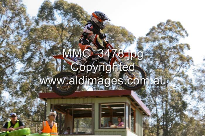 678x444 pixels (83K)